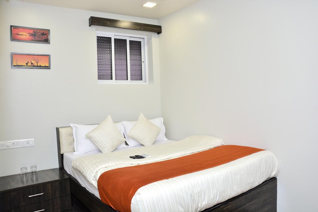 Premier Inn Mumbai Exterior foto